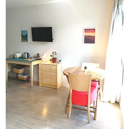 Chemin Bleu Apartment *